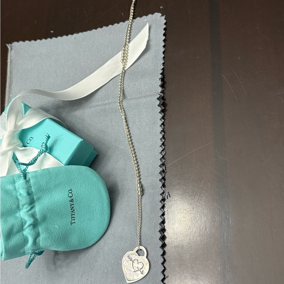 Tiffany & Co. Silver Heart Necklace - Picture 5 of 6